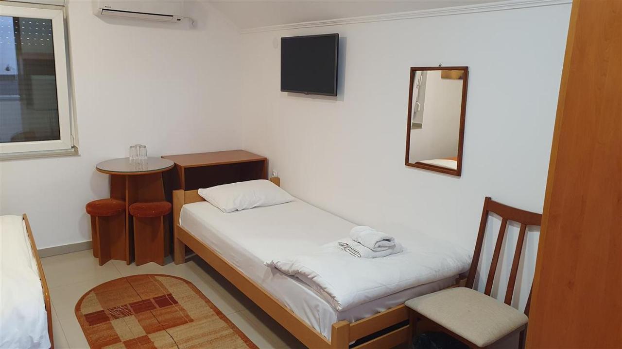 Rooms Gat Subotica Zewnętrze zdjęcie