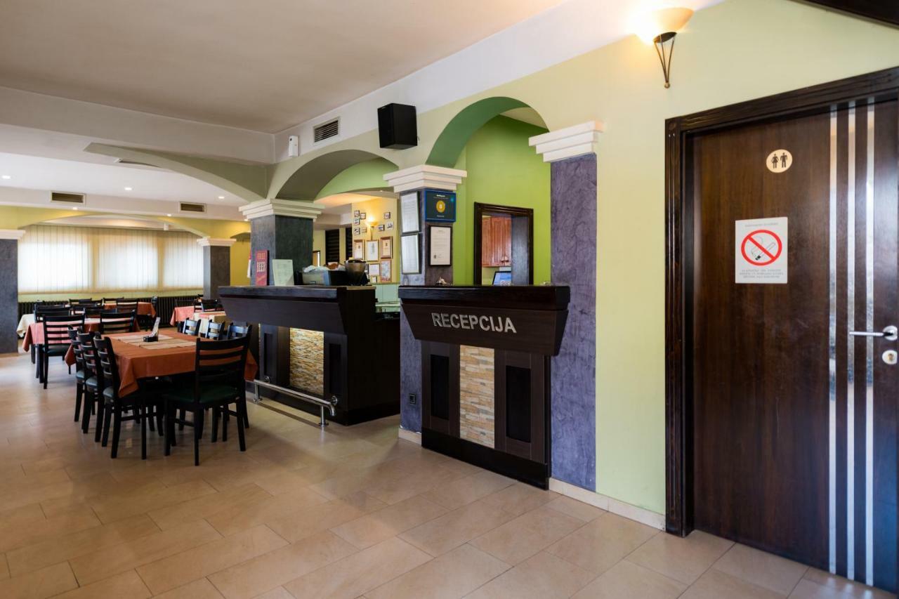 Rooms Gat Subotica Zewnętrze zdjęcie