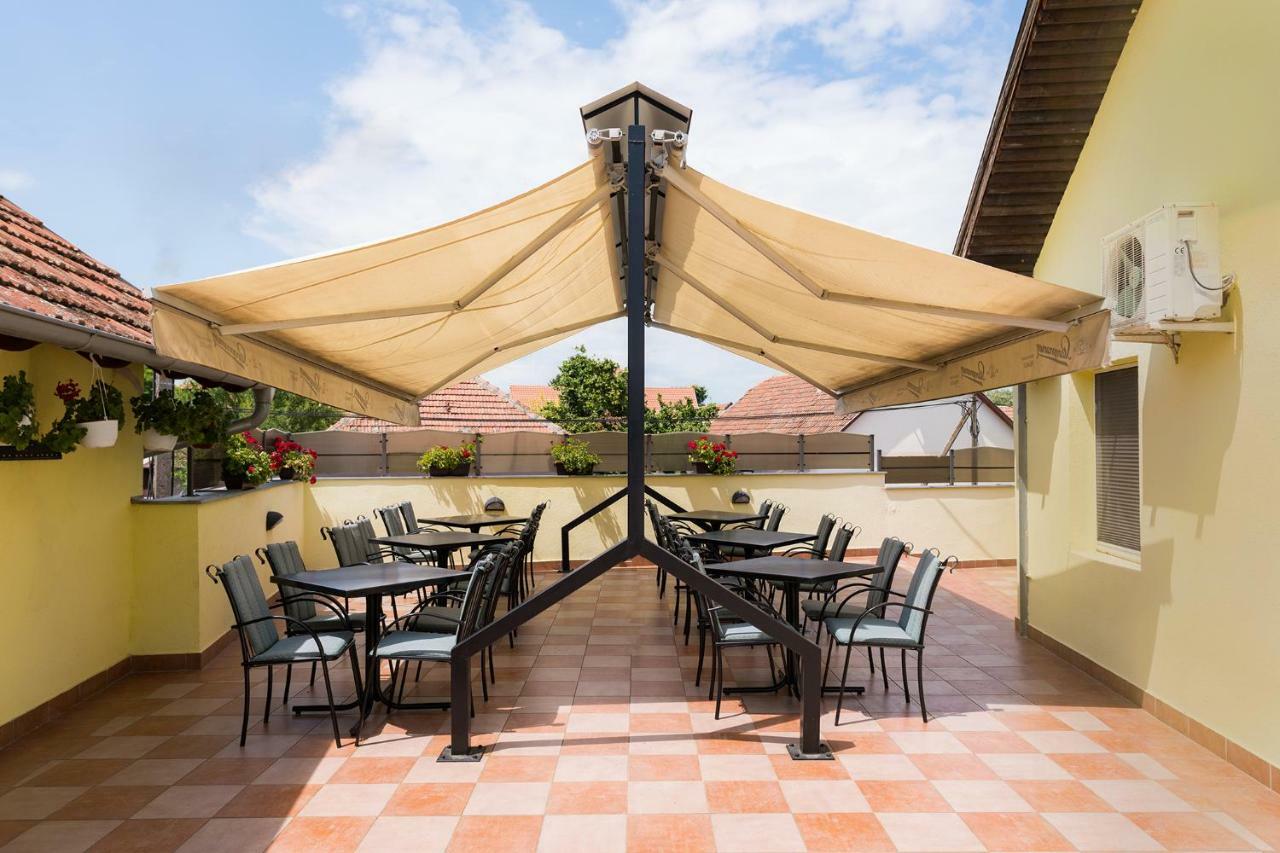 Rooms Gat Subotica Zewnętrze zdjęcie